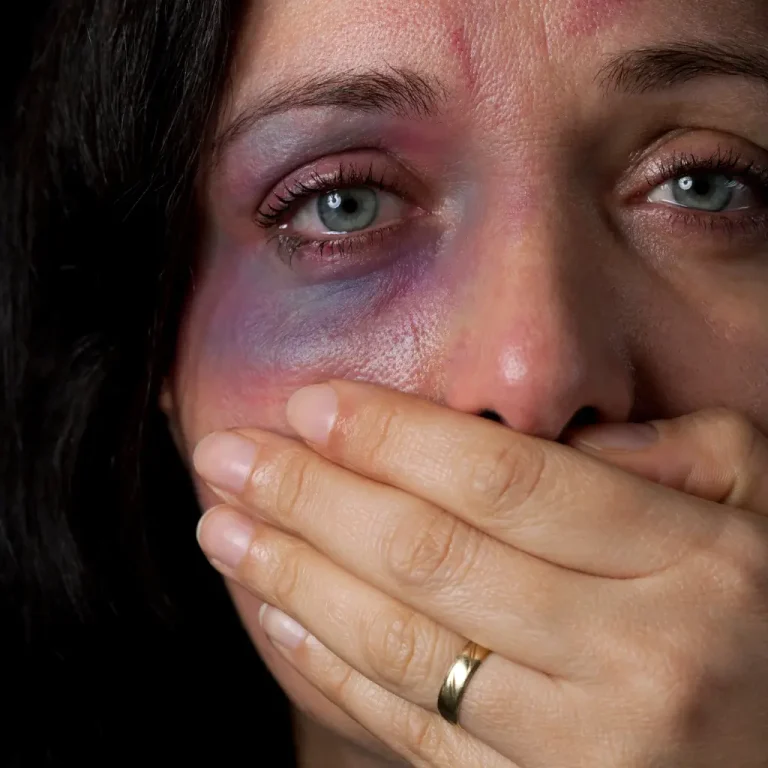 Investigación de violencia intrafamiliar